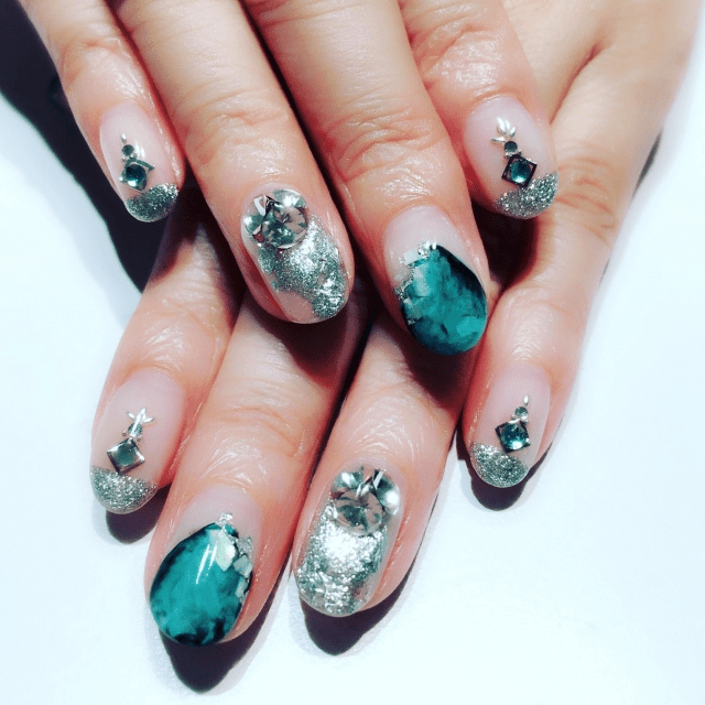 出店を考えているネイリストさんへ