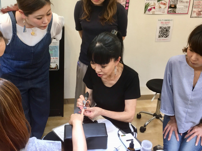 前里ひとみ先生のマシンセミナー開催